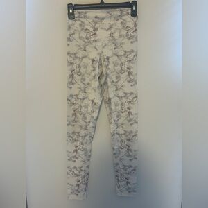 DYI Women’s Cloudy Marble Leggings